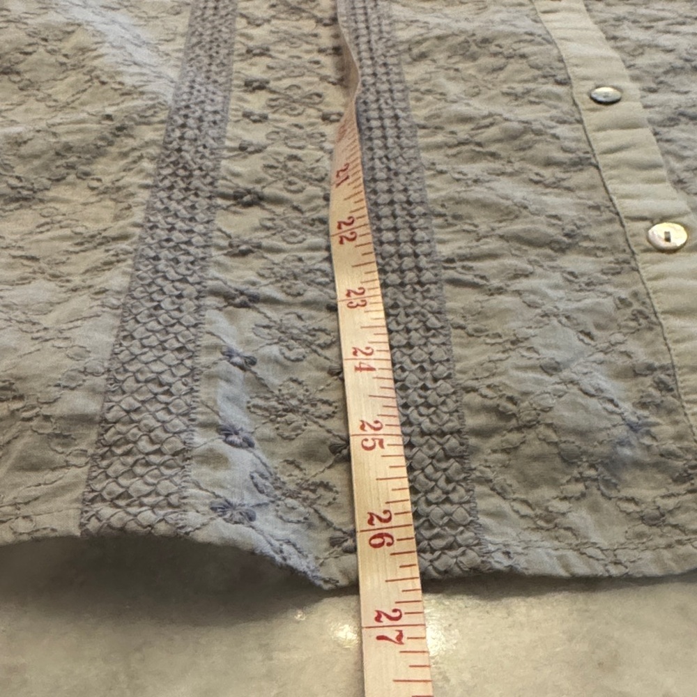 Meadow Rue - Anthropologie light gray Lace Detail Top women’s medium - Picture 10 of 16